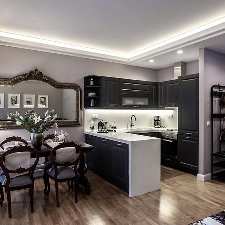 Opus 5 Luxury Apartment In Liston Corfu Corfu  Buitenkant foto